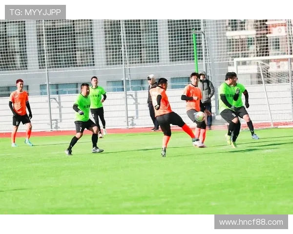 绿茵逐梦青春闪耀探寻足球激情与团队精神的无限魅力